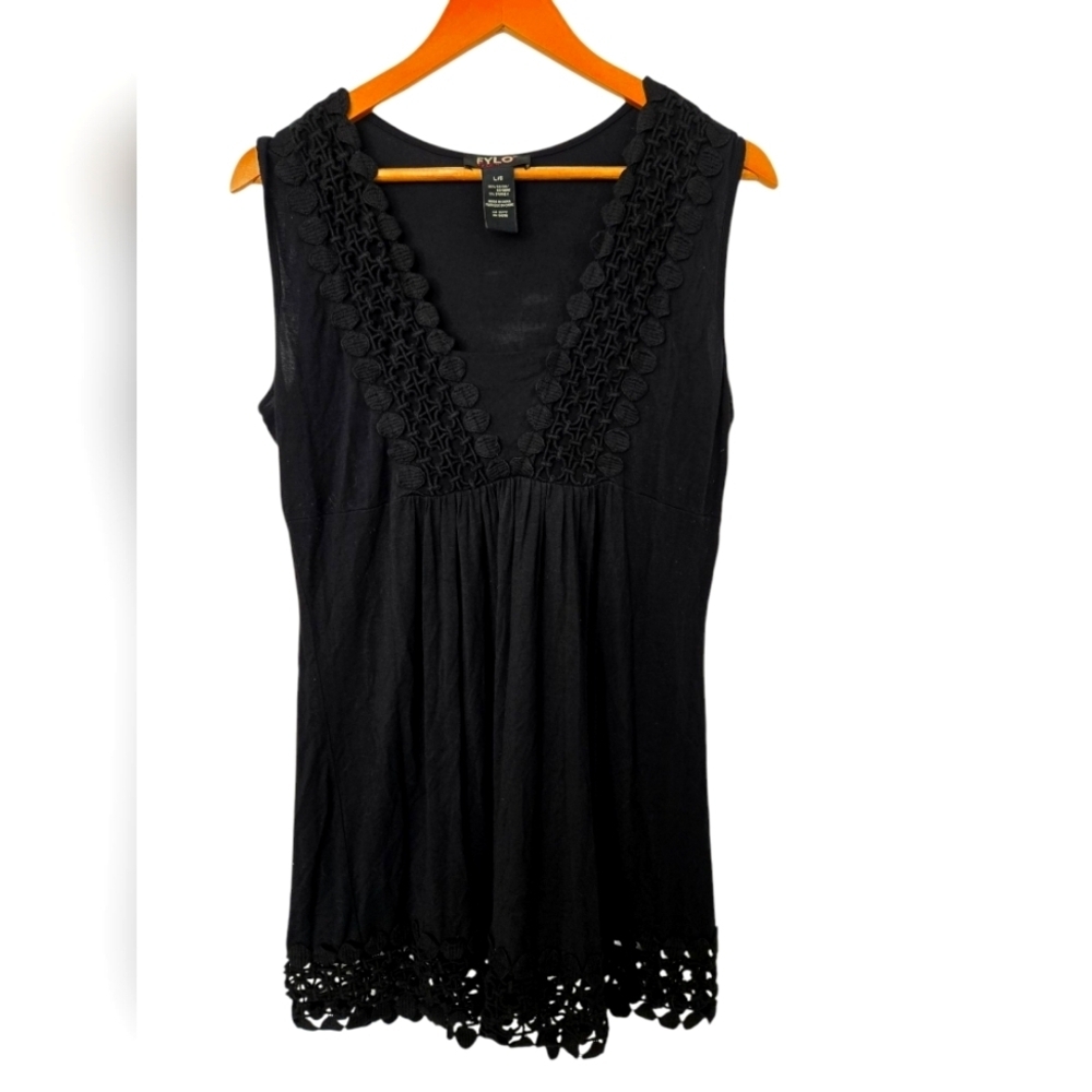 Fylo By Nylon Black Sleeveless Top Size Large